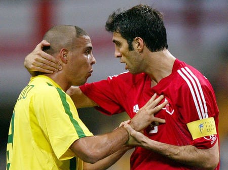 Brazil jersey - Ronaldo against Turkey in 2002 semifinal